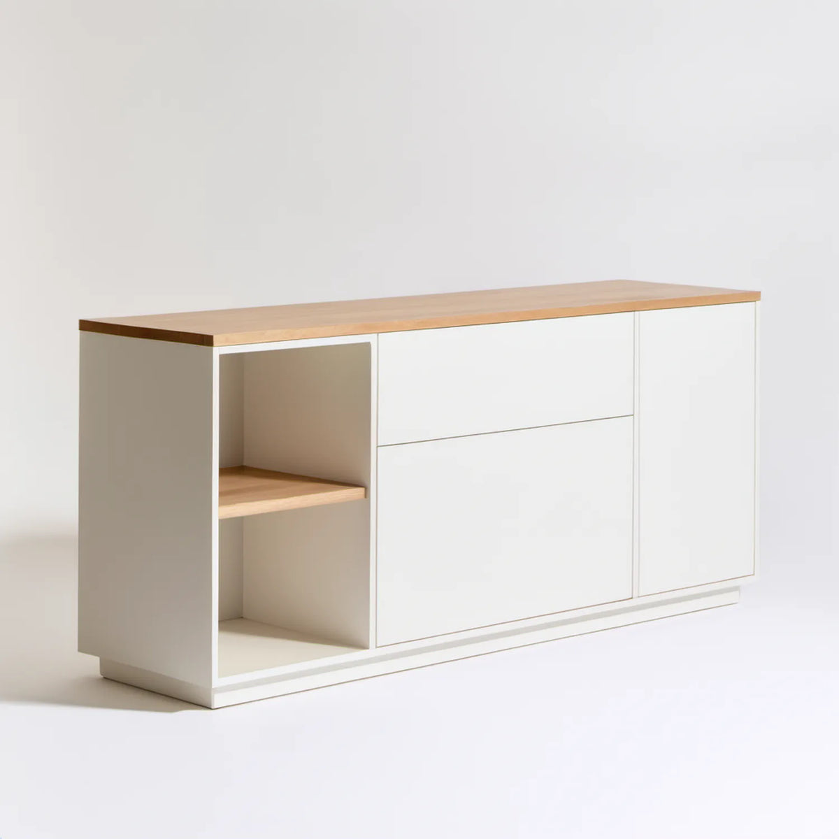 Kredens z płyty MDF biały/dąb naturalny 140 x 40 x 85 cm